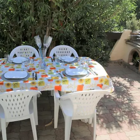 19, Port Venus Au Village Naturiste Apartmán *